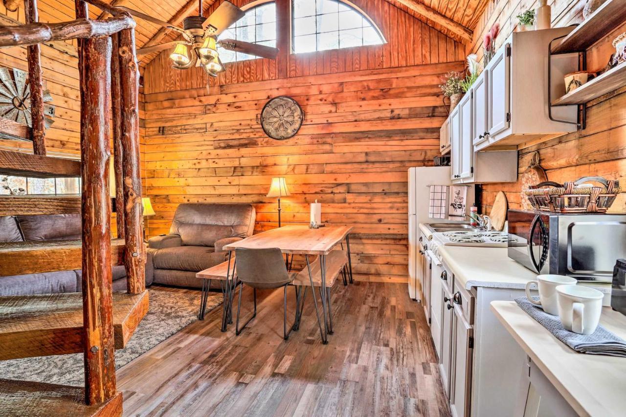 Broken Bow Log Cabin With Fire Pit, Pond, And Deck! Екстер'єр фото