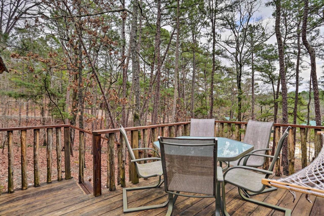 Broken Bow Log Cabin With Fire Pit, Pond, And Deck! Екстер'єр фото
