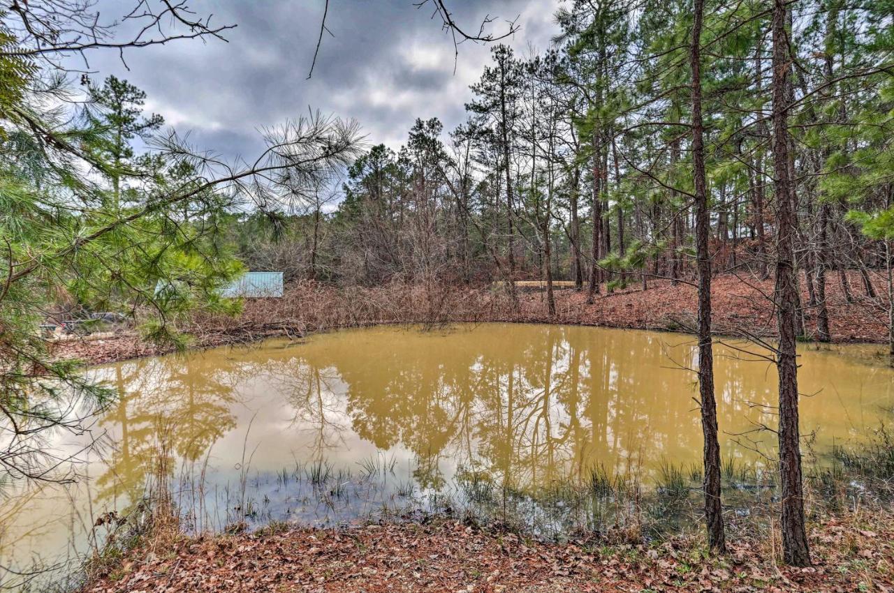 Broken Bow Log Cabin With Fire Pit, Pond, And Deck! Екстер'єр фото